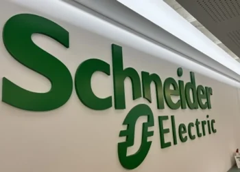 Schneider Electric Partners With One Click LCA